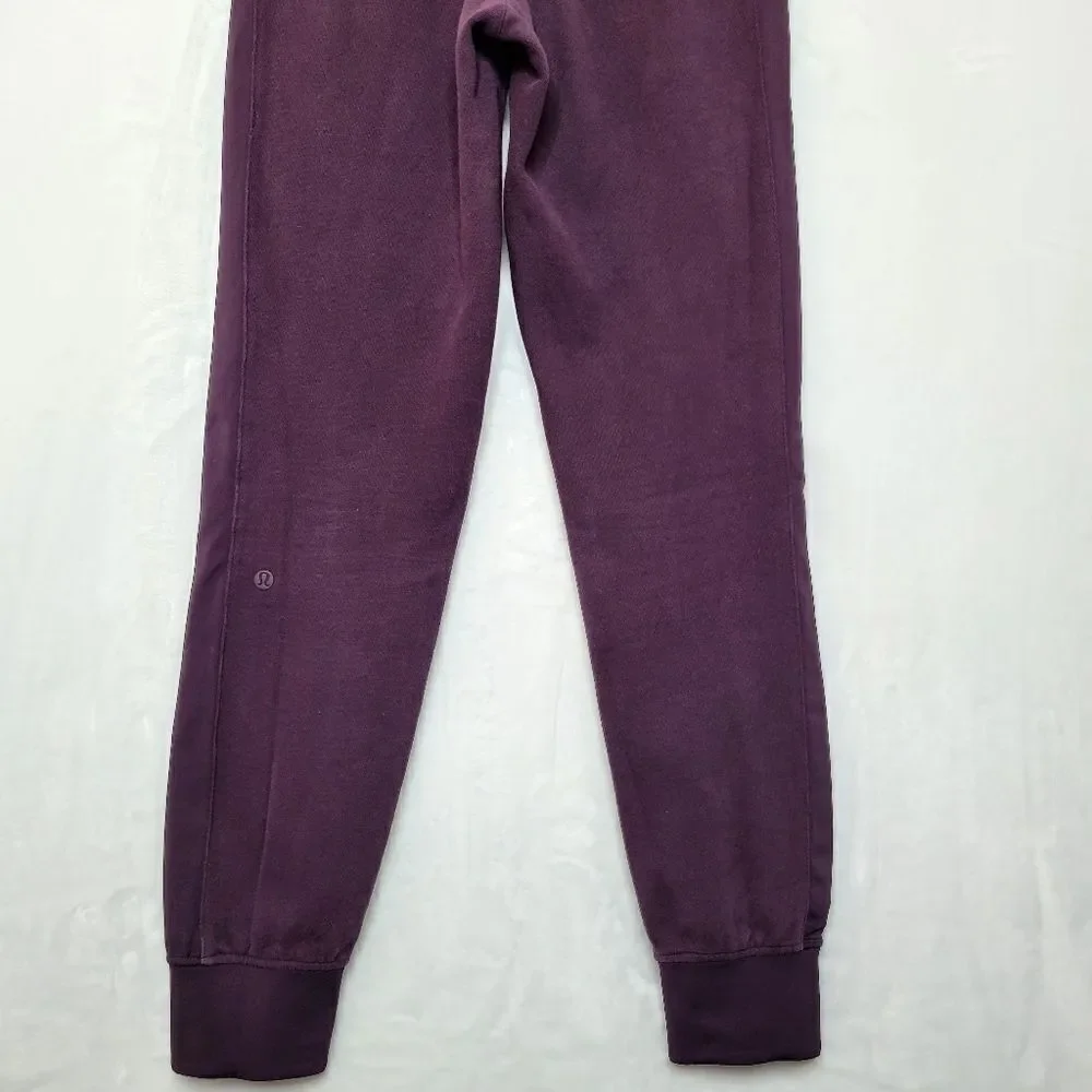 Lululemon‎ Get Going Black Cherry Joggers Size 2